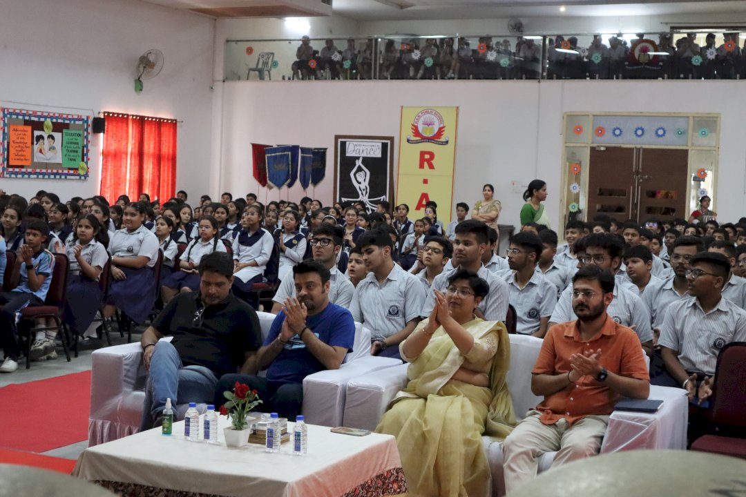 R.a.n Public School