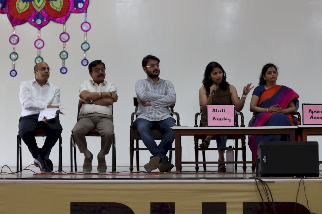 R.a.n Public School