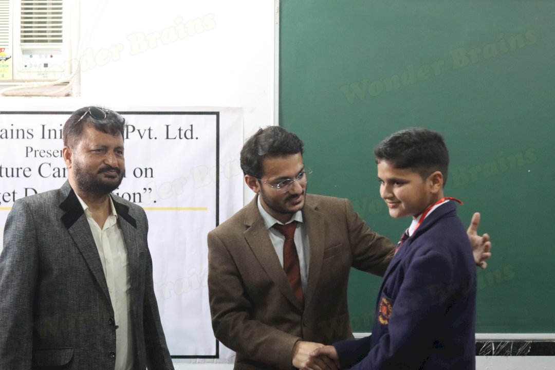 Monad Public School