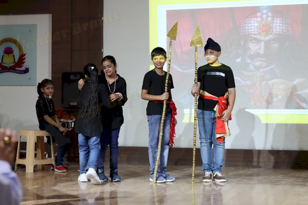 R.a.n Public School