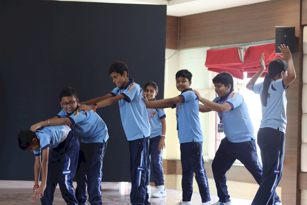R.a.n Public School