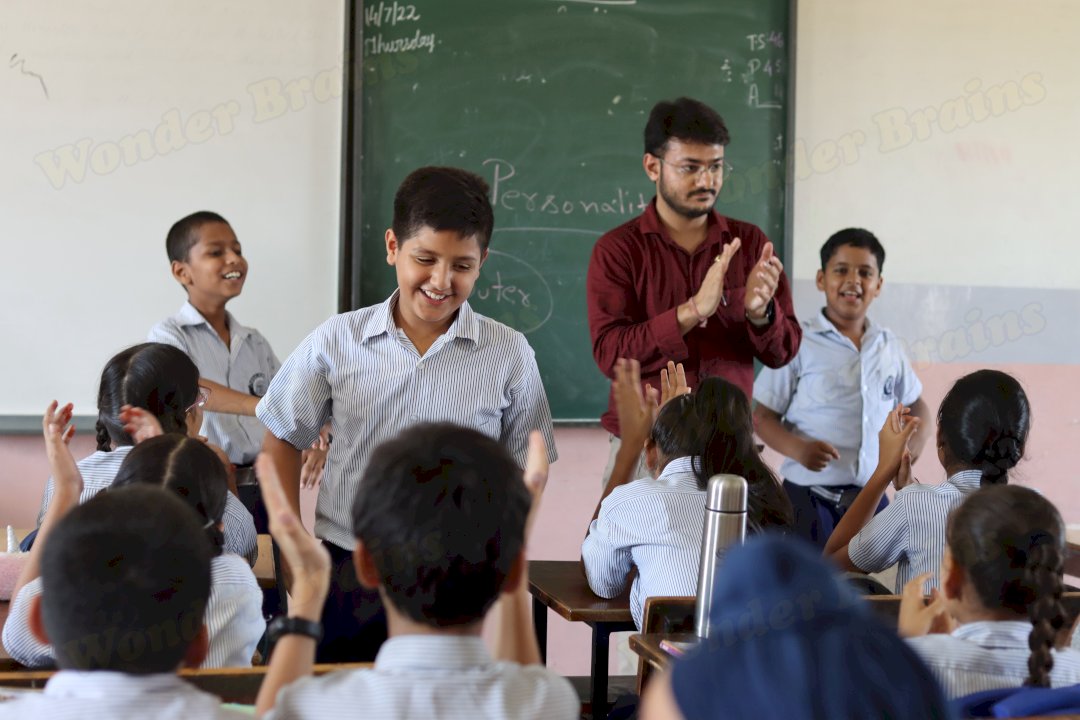 R.a.n Public School