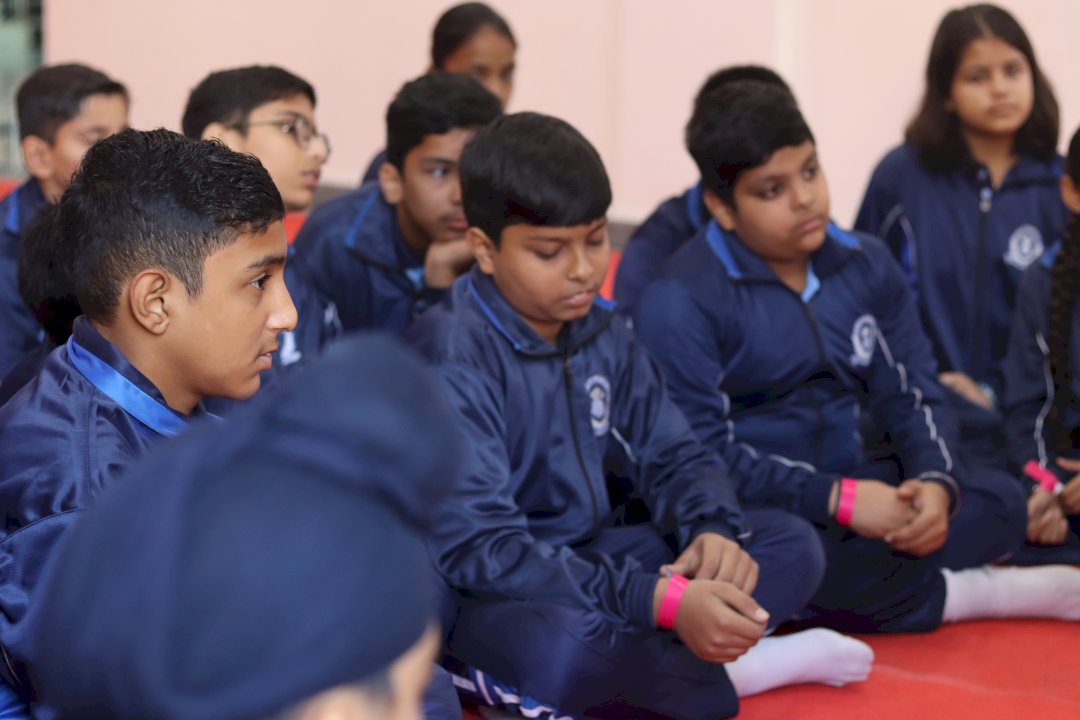 R.a.n Public School